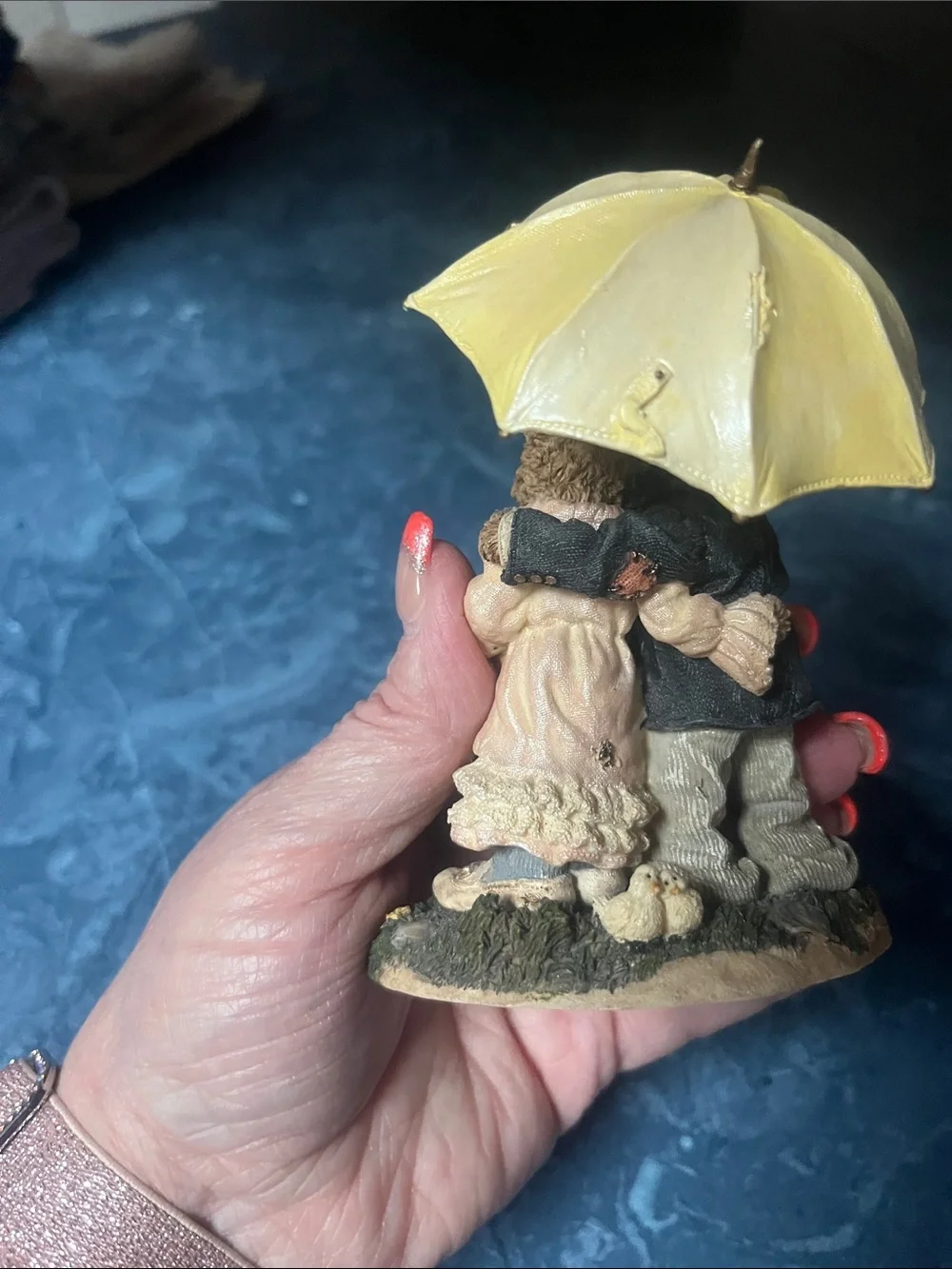 Boyds Bears Brown Couple Figurine with Yellow Umbrella and Pink Dress